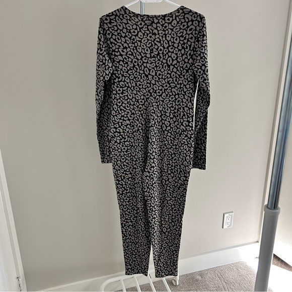 ✨Brand New✨ Smash + Tess Jumpsuit - Small - Picture 3 of 6